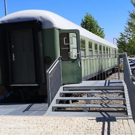 Uebernachten Im Nostalgischen Bahnwaggon * Bogen