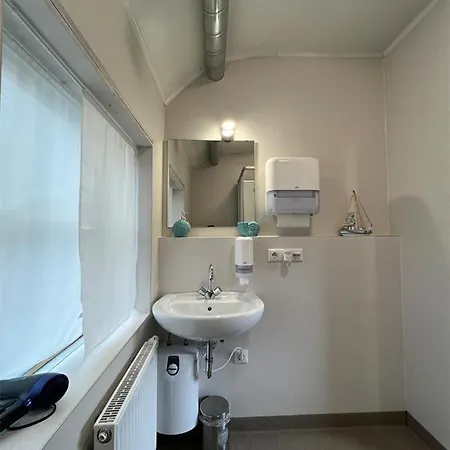Uebernachten Im Nostalgischen Bahnwaggon Apartment