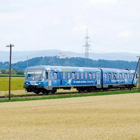 Uebernachten Im Nostalgischen Bahnwaggon Daire