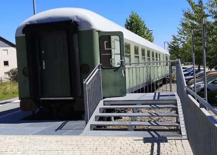 Uebernachten Im Nostalgischen Bahnwaggon * Bogen